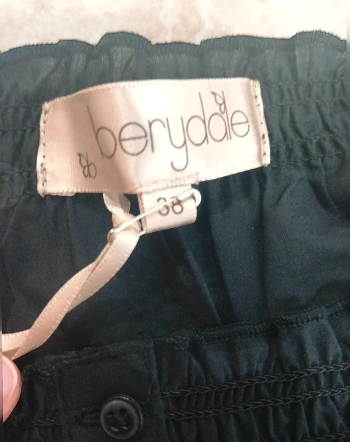 Blusa negra calada con nido de abeja - Talla 38 (M) – Berydale – taille M / 38 / 10 3