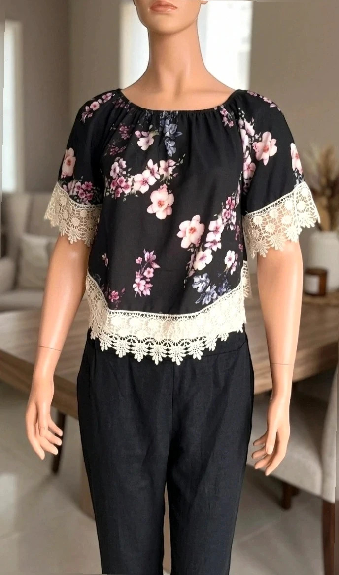 Top Floral Estilo Bardot con Detalles de Encaje (Talla S/M) – taille Taille unique 3