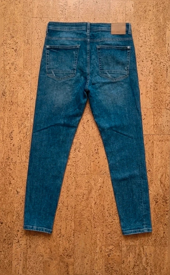 Vaqueros Zara Ripped & Cropped para hombre - Talla 44 – Zara – taille W34 | FR 44 2