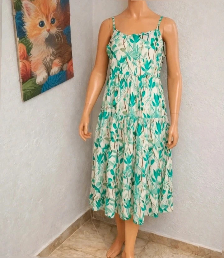 Vestido Midi Veraniego Con Estampado Botánico Verde – Talla L 🌿 – taille L / 40 / 12 2