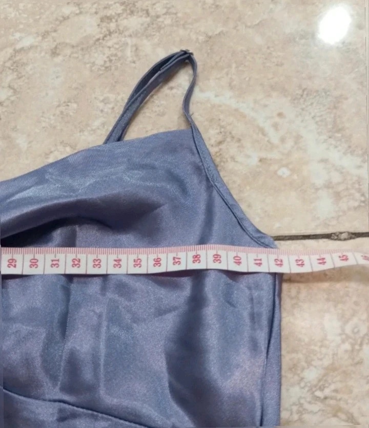 Elegante Camisón corto de Satén Lila - Talla M con Lazo Frontal – taille M / 38 / 10 2