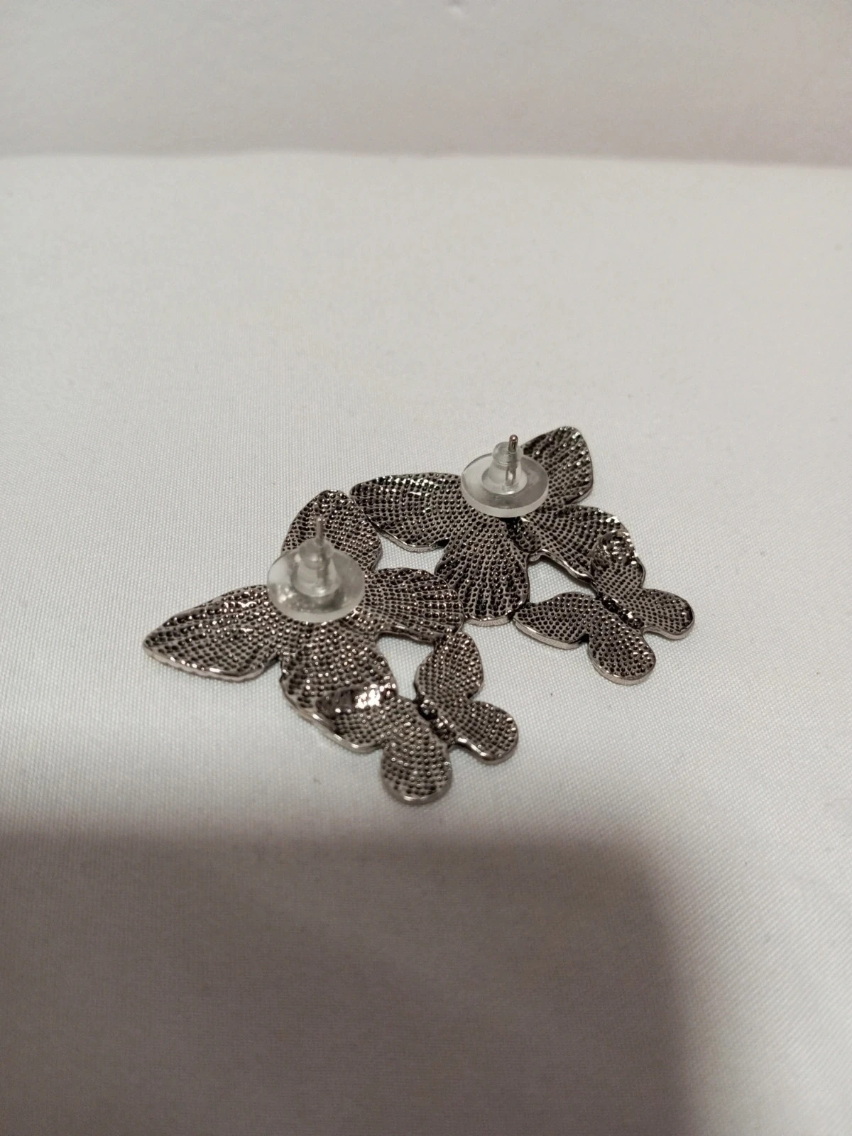 Pendientes de Botón Doble Mariposa 2