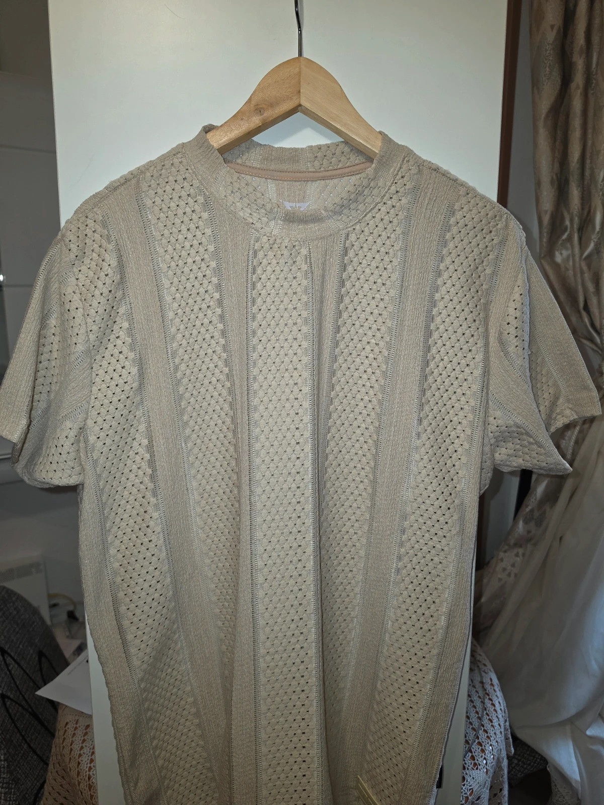 Camiseta de Punto Troquelado Retro