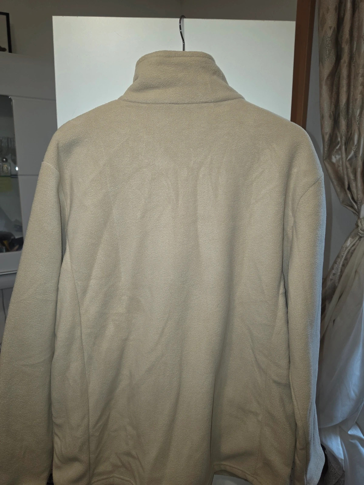 Chaqueta de Forro Polar Beige – taille L 2
