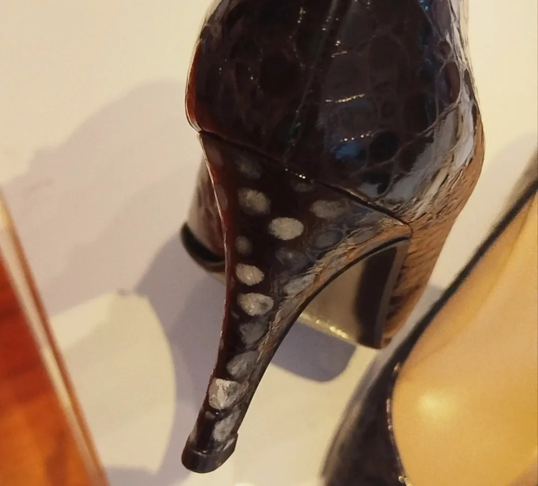 Escarpins chic Pierre Laurence noirs effet serpent T.37 Made in France – Pierre Lairence – taille EU 37 5