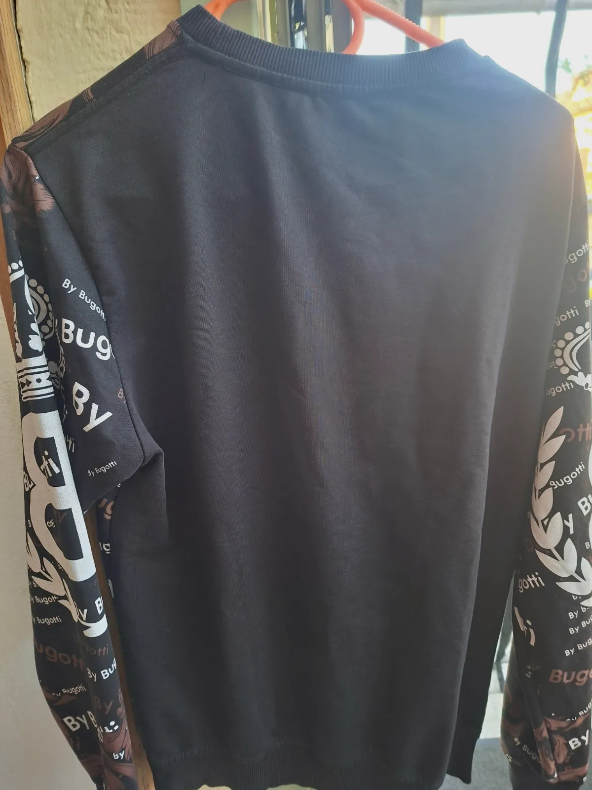 Sweat-shirt By Bugotti noir imprimé couronne – By Bugotti – taille S 2
