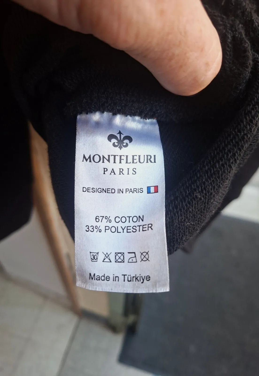 Sweat noir à broderie tête de tigre – Montleury paris – taille S 4