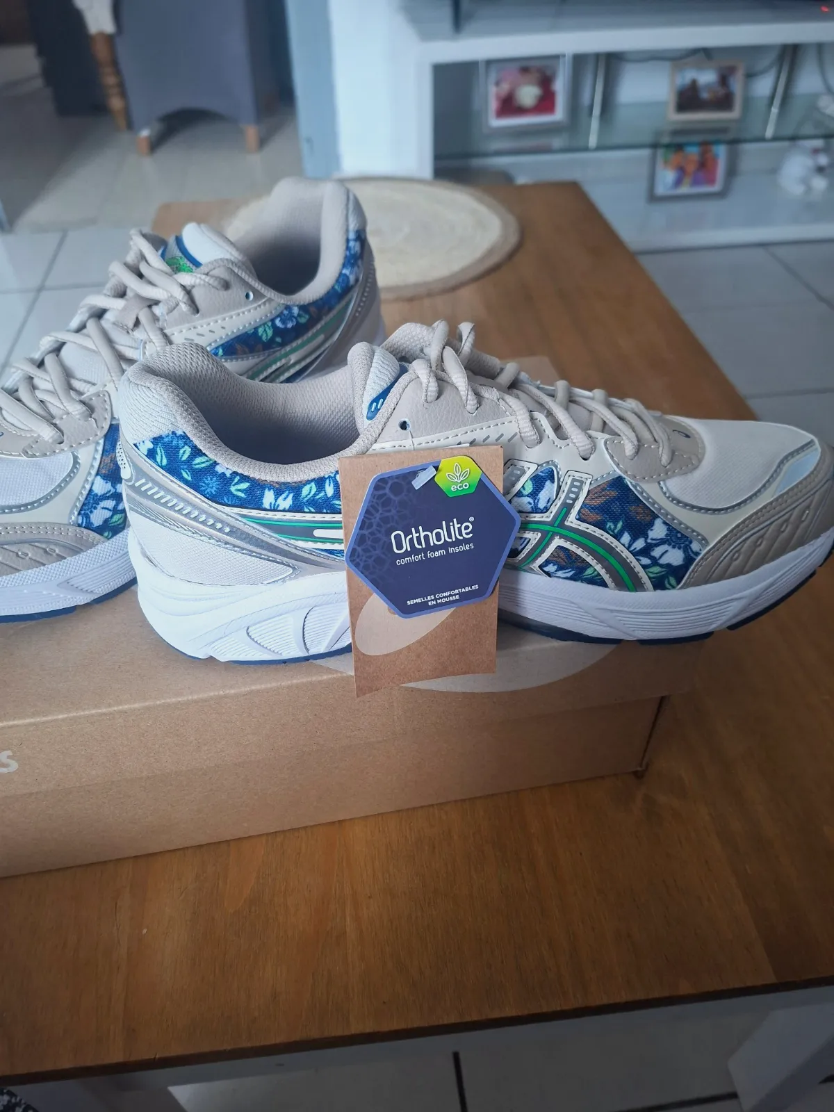 Asics femme  taille 42 – Asics – taille EU 42 4