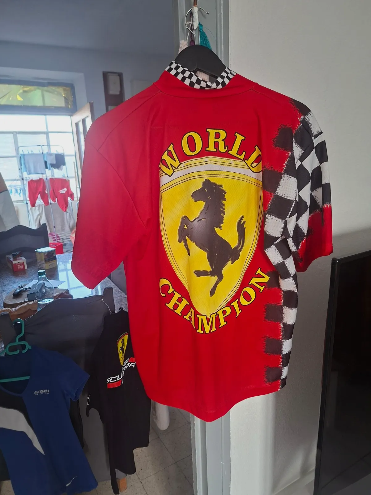 Maillot Ferrari World Champion rouge – Ferrari – taille L 2