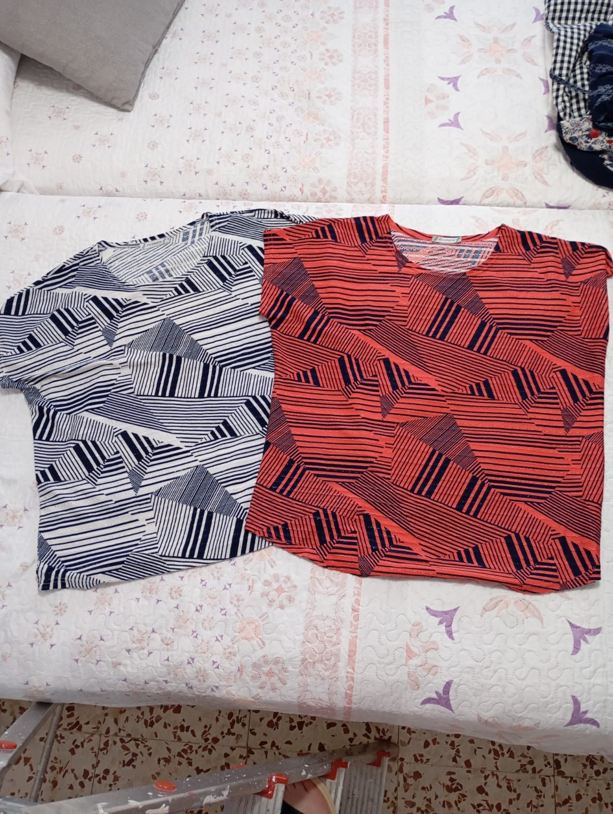 Lote 2 camisetas manga corta  – Sin marca – taille XXL 2