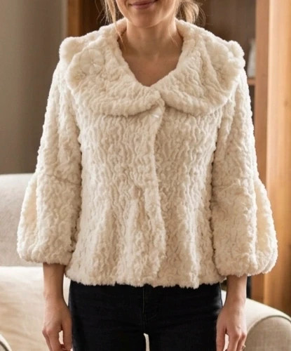 Veste / Manteau court texturé crème