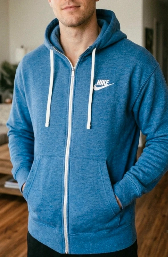 Sweat à capuche zippé Nike,