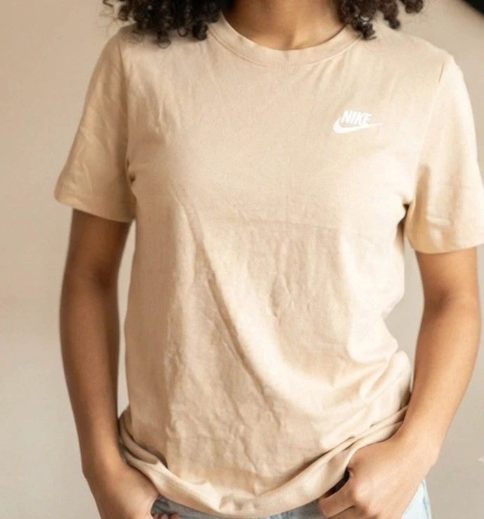 T-shirt nike