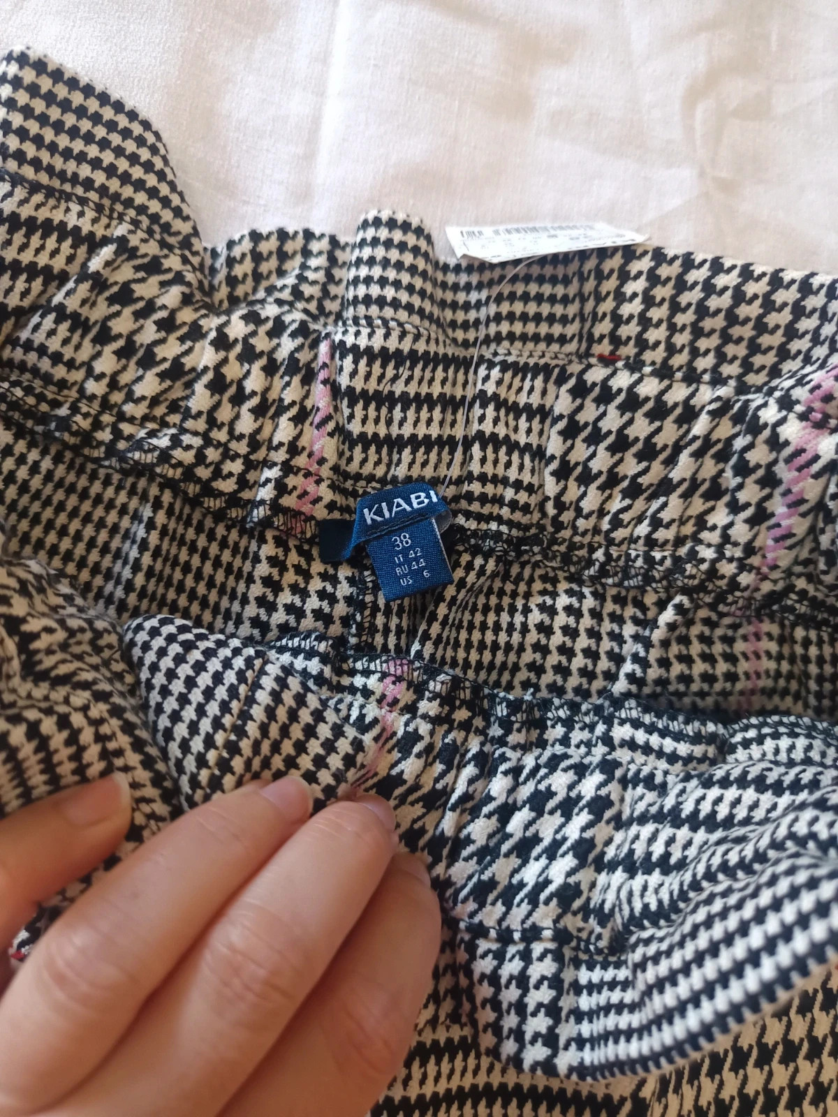 4. Pantalón pata gallo talla 38 Kiabi – Kiabi – taille M / 38 / 10 4