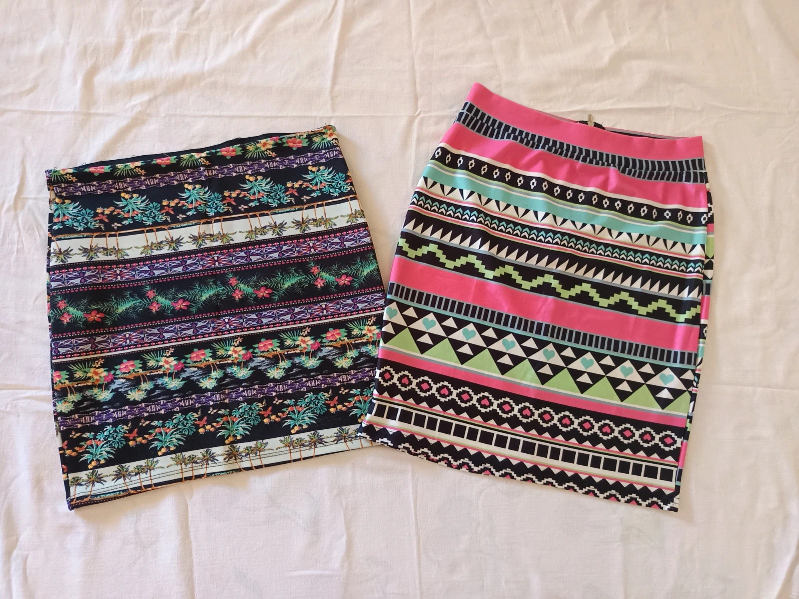 Pack 2 faldas tubo | Lot 2 jupes tube | Set of 2 skirts - 2YK talla M – Bershka – taille M / 38 / 10