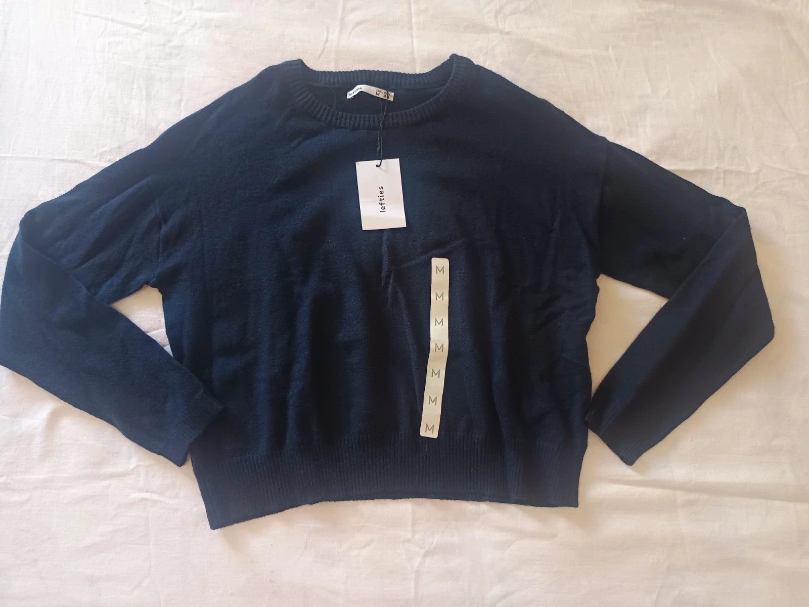 1. Jersey punto azul, Talla M, Lefties