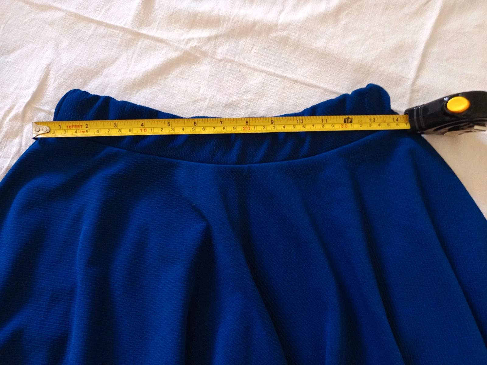Pack 2 minifaldas vuelo | Lot 2 mini-jupes évasées | Set 2 flared mini skirts - Talla M Y2K – Bershka – taille M / 38 / 10 3