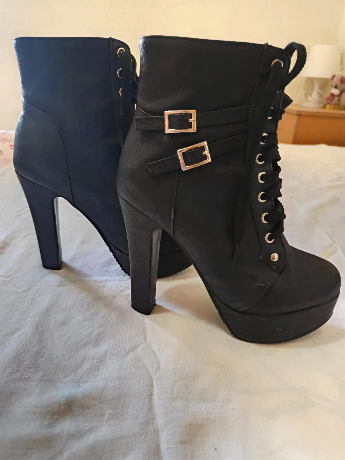 Botines plataforma negros / Bottines talons plateforme / Black platform lace up heels - Talla 37 – taille 37 5
