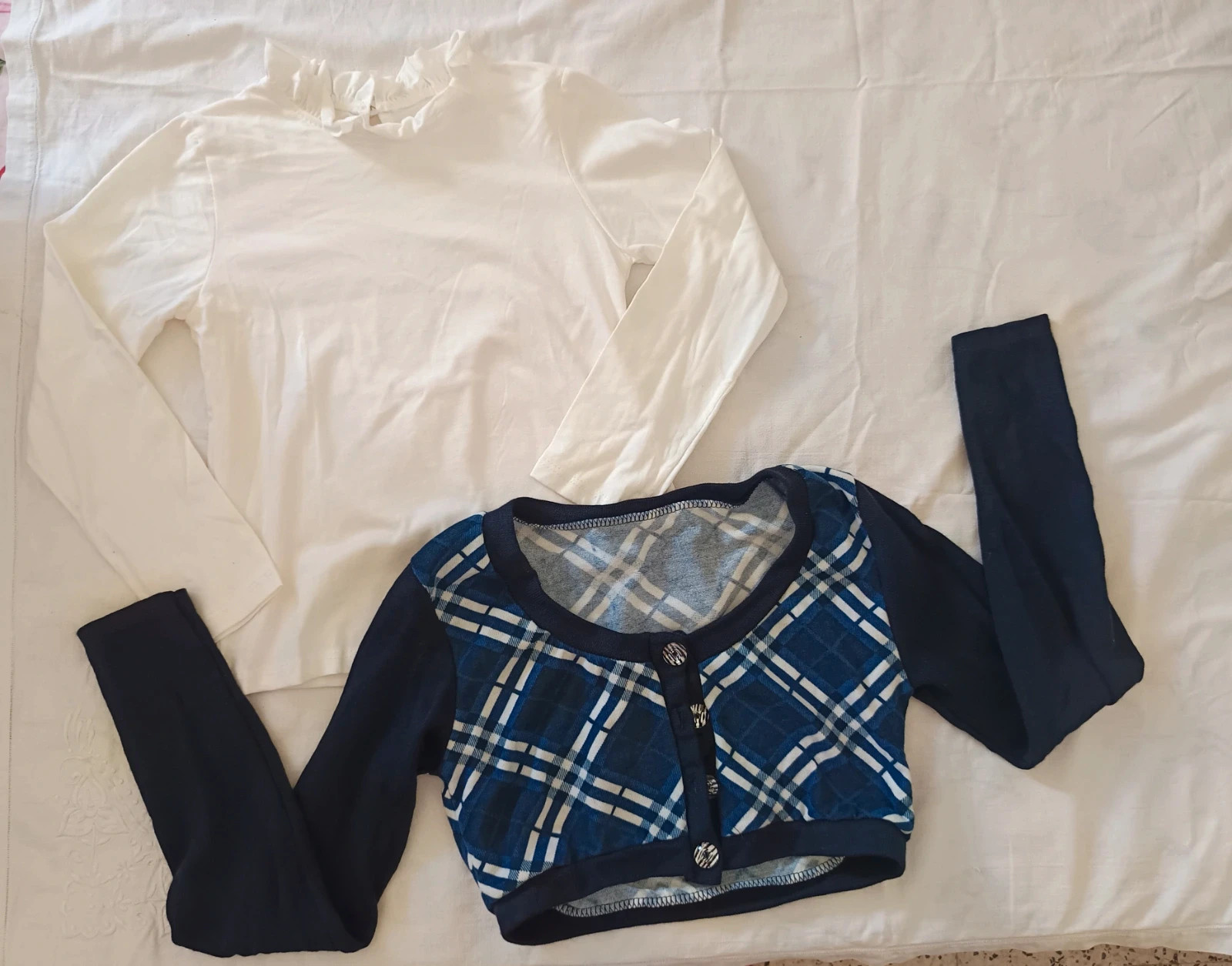 Conjunto 2 piezas camiseta + rebeca corta para niña / Ensemble 2 pièces fille / 2-piece set girl