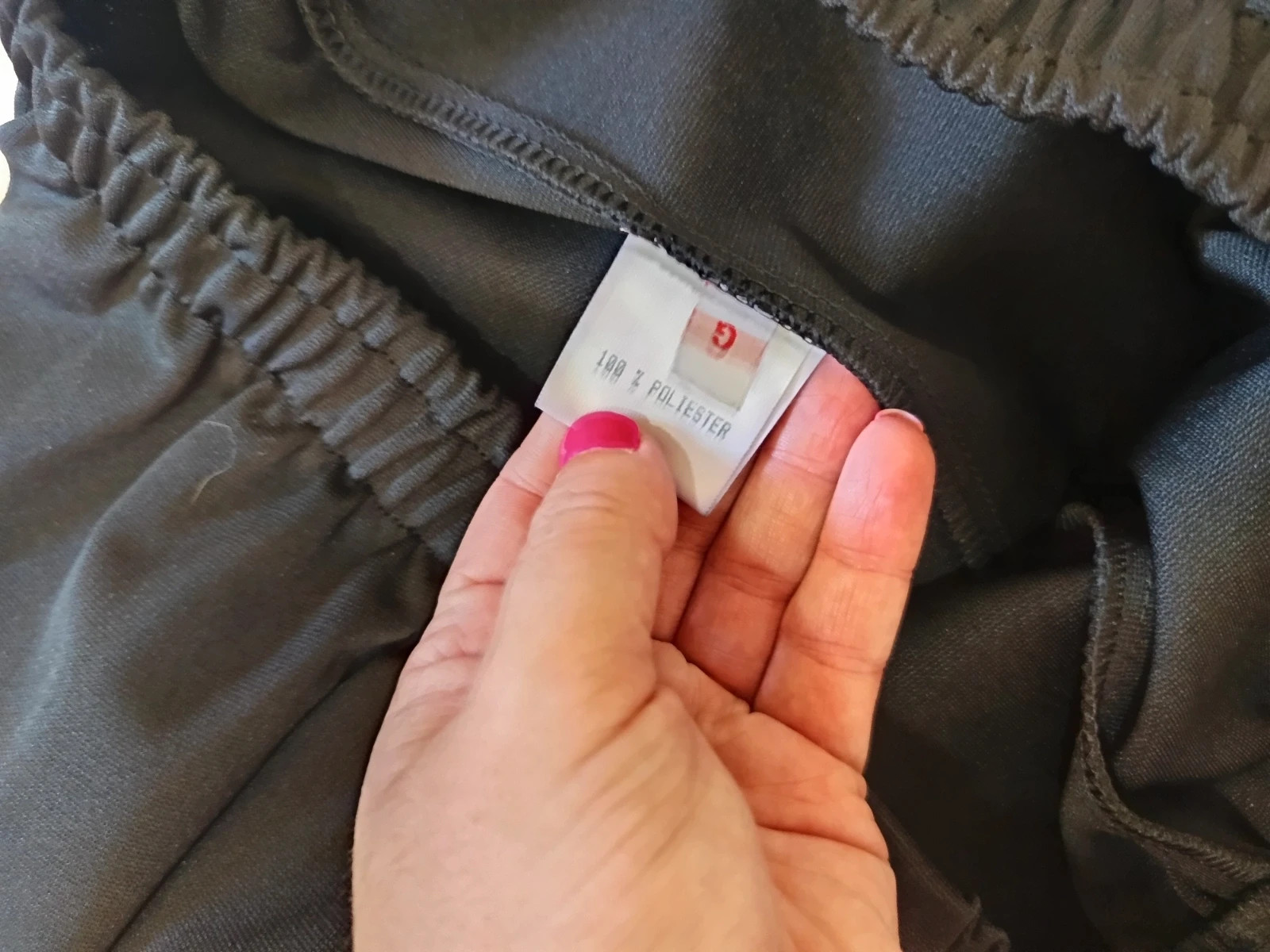 Pantalón Negro Fluido de Cintura Elástica Made in Spain – Estilo Y2K / Vintage – taille XXL / 44 / 16 4