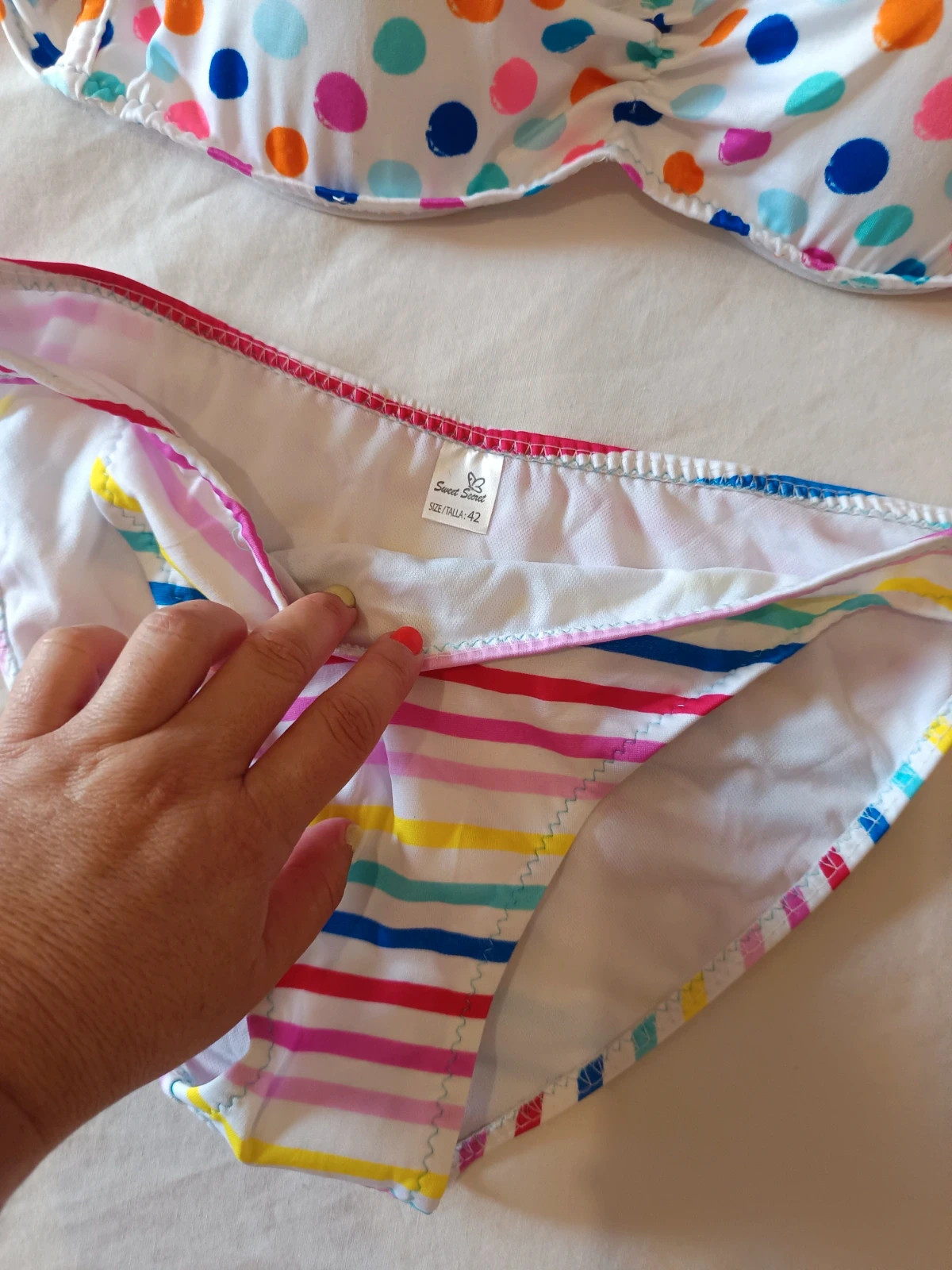 Bikini Nuevo con Etiqueta T.42 | Estilo Y2K– Sweet Secret Multicolor – Sin marca – taille XL 2