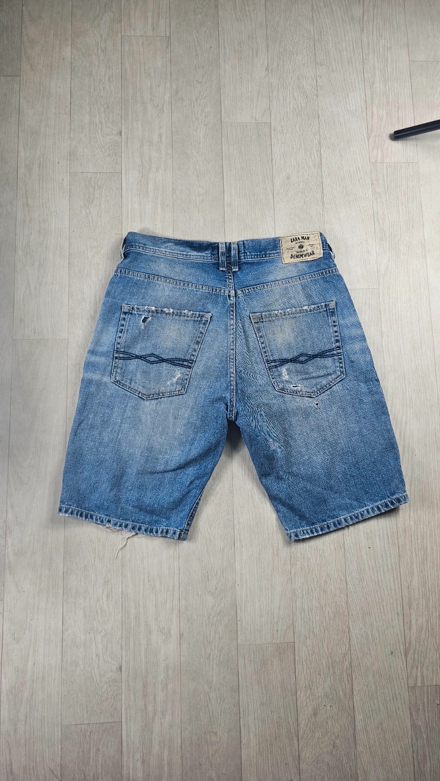 Short en Jean Zara Homme ~W31 Fr40