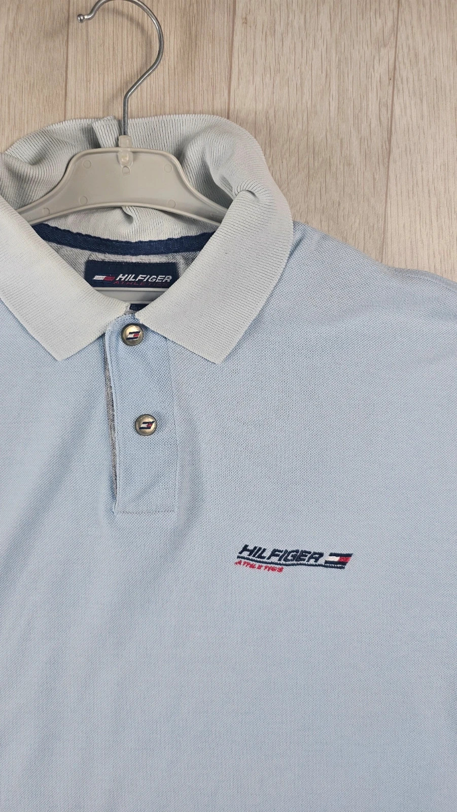 👕 Polo Tommy Hilfiger bleu clair – Taille M – Tommy Hilfiger – taille M 3
