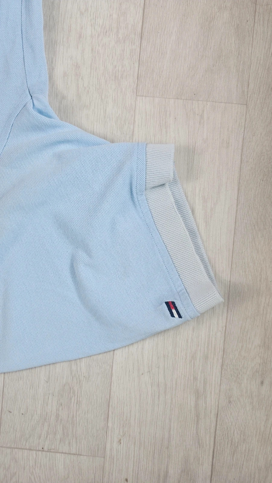 👕 Polo Tommy Hilfiger bleu clair – Taille M – Tommy Hilfiger – taille M 5