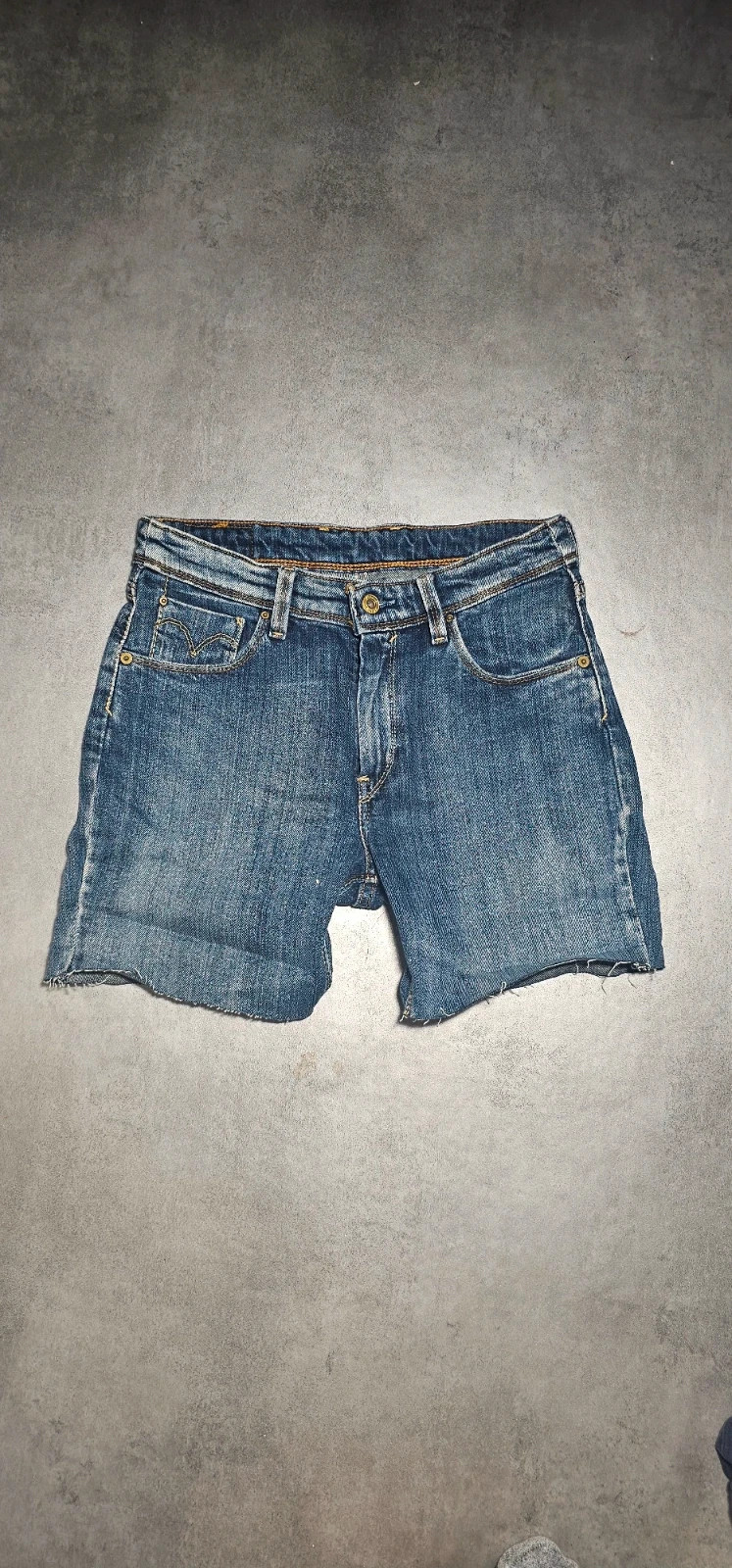 🩳 Short en jean Levi’s – Femme – Taille W26 – Levi's – taille S / 36 / 8 2