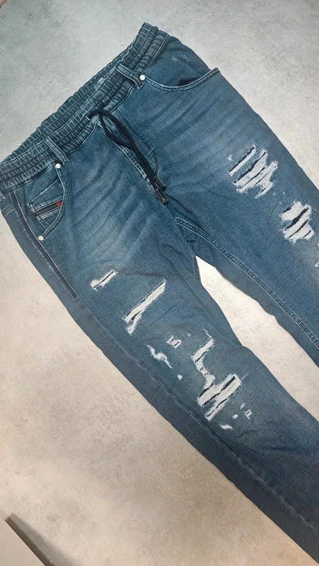 Jean Diesel Stretch/Jogger Denim Bleu~ W29 – Diesel – taille W29 | FR 38 4