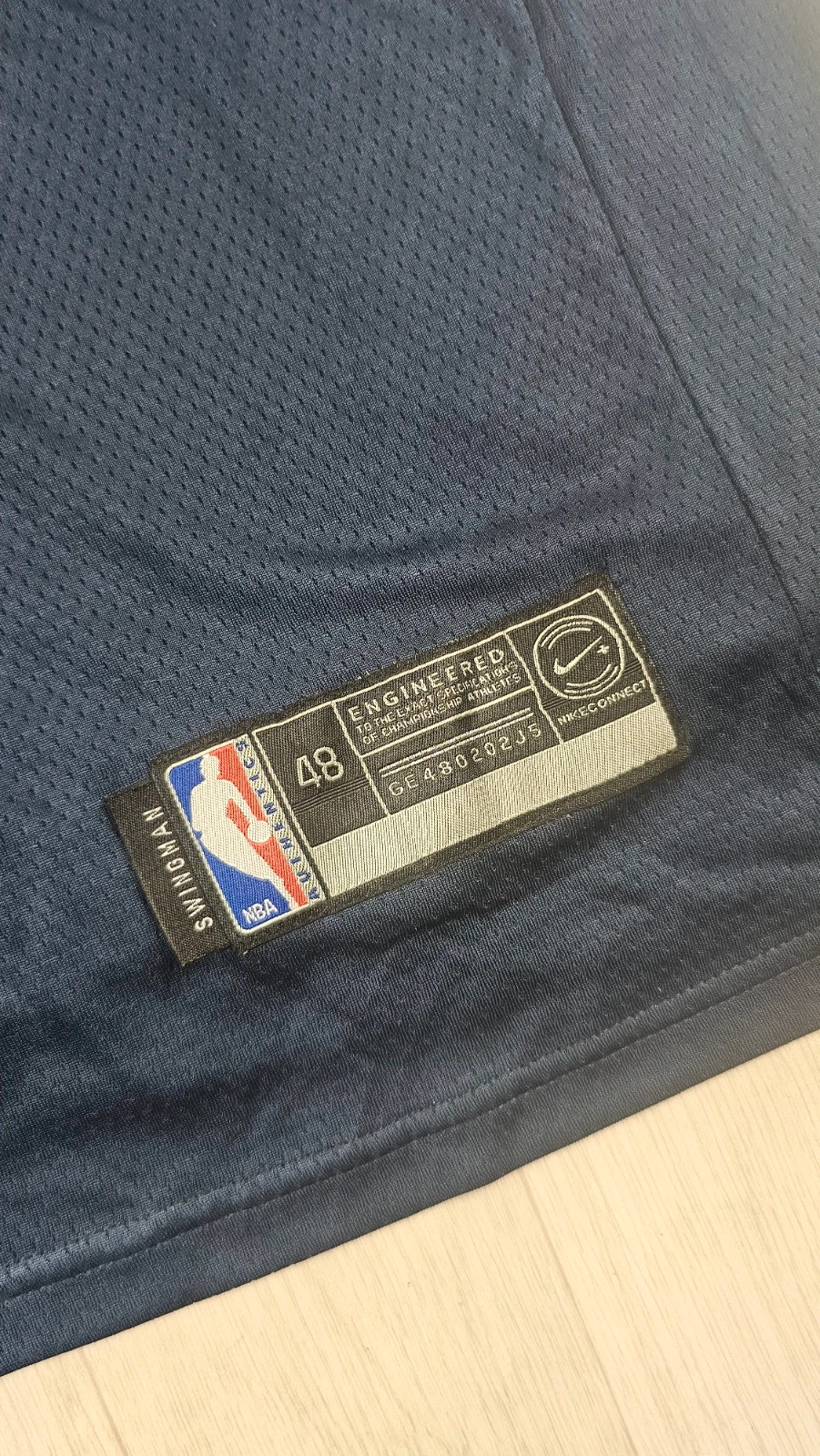 Maillot NBA Utah Jazz Donovan Mitchell M défauts – Nike – taille M 5