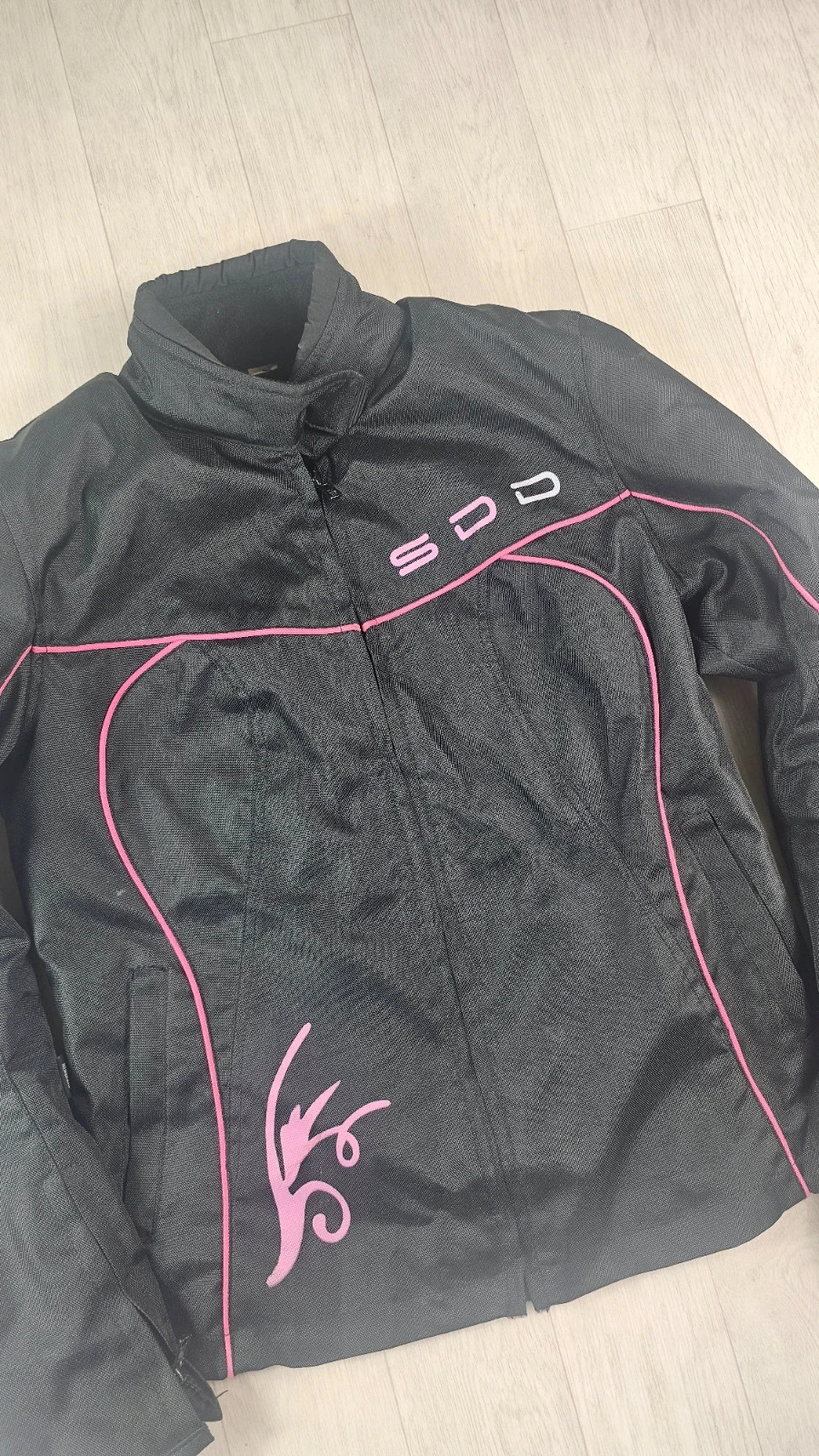 Veste moto femme noir rose taille S style unique – Vintage Dressing – taille S / 36 / 8 4