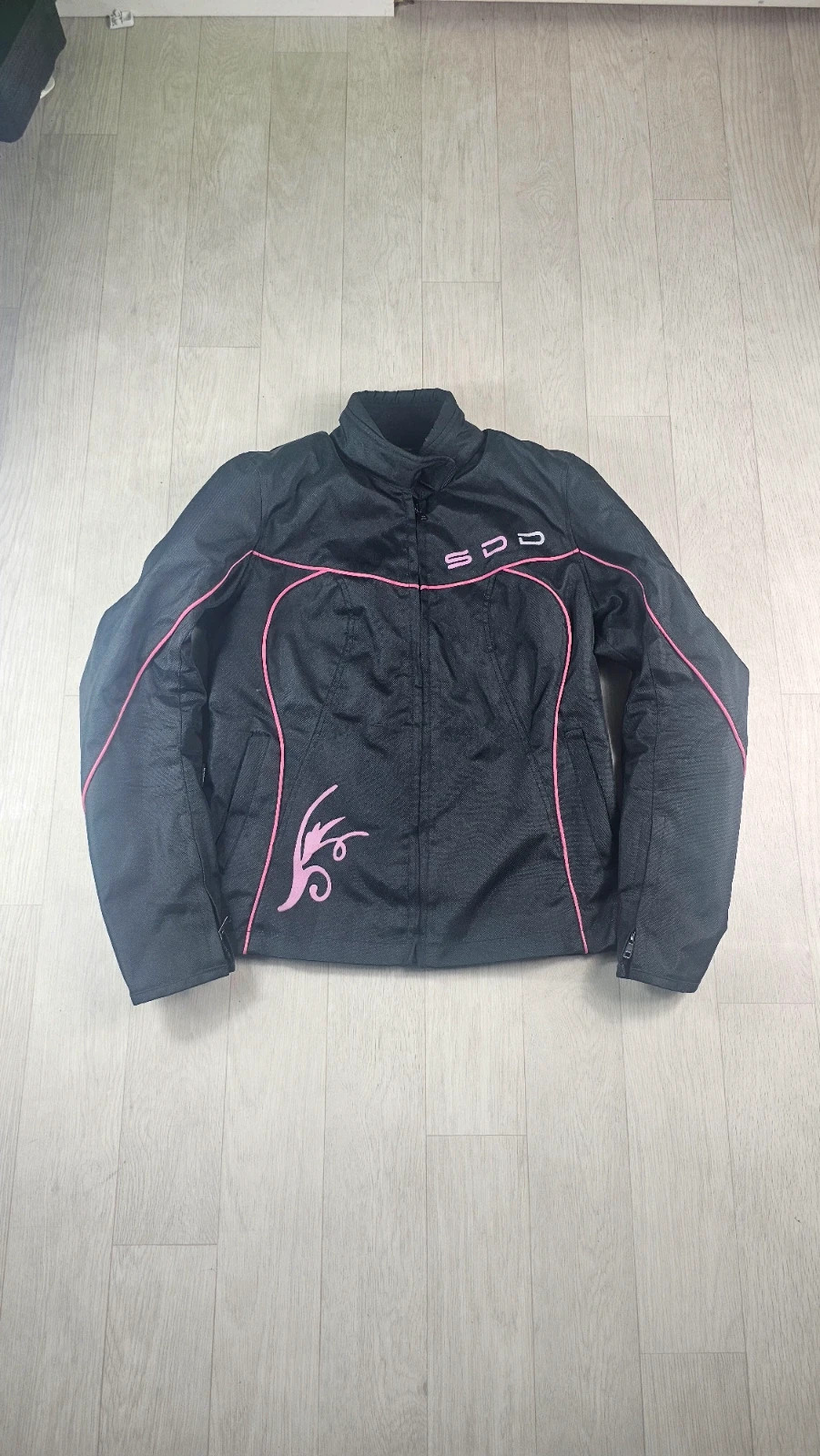 Veste moto femme noir rose taille S style unique