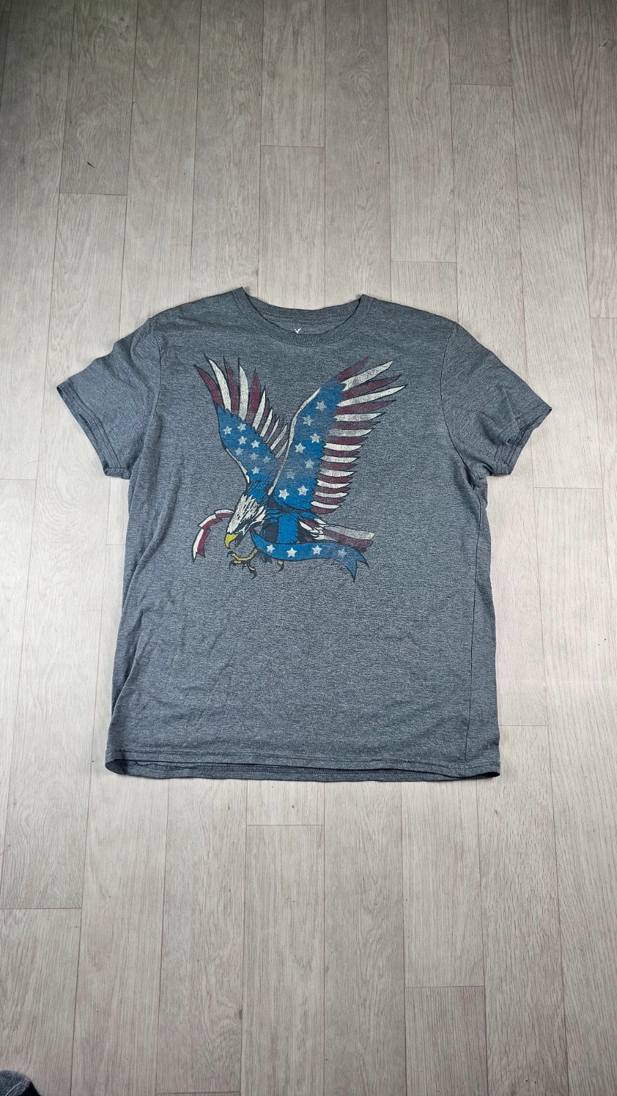 T-shirt American Eagle vintage homme L défaut