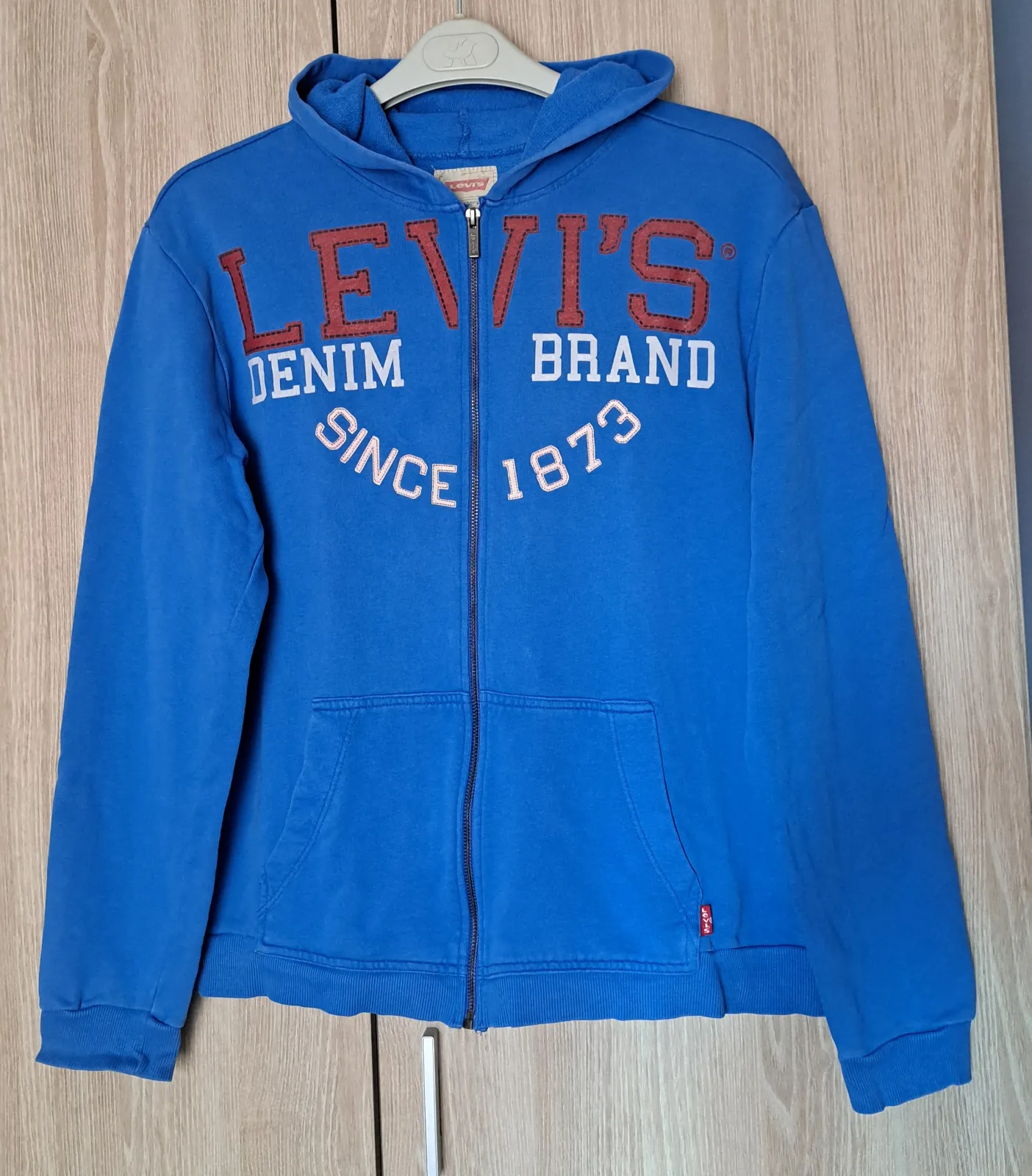 Sudadera Levi's azul con capucha