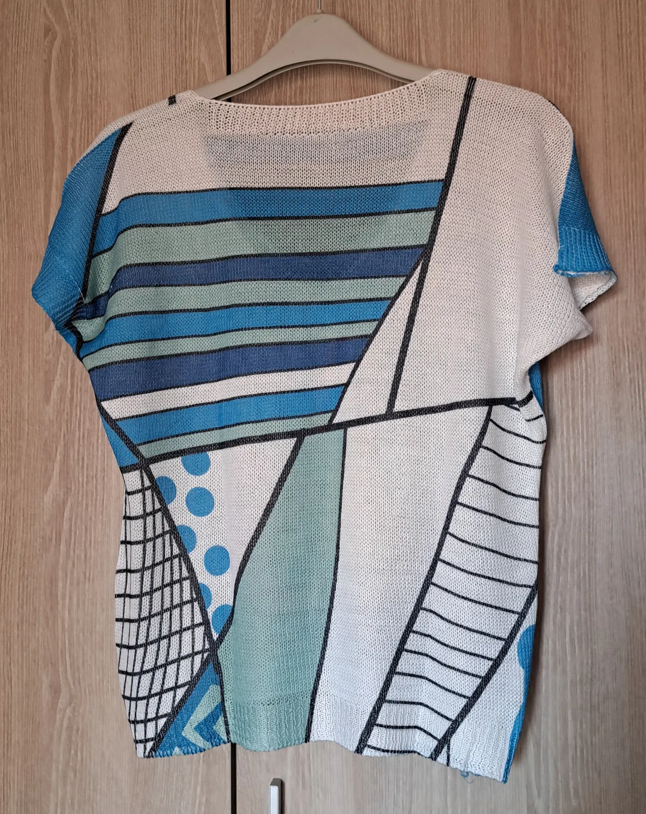 Camiseta estampado arte abstracto multicolor 5