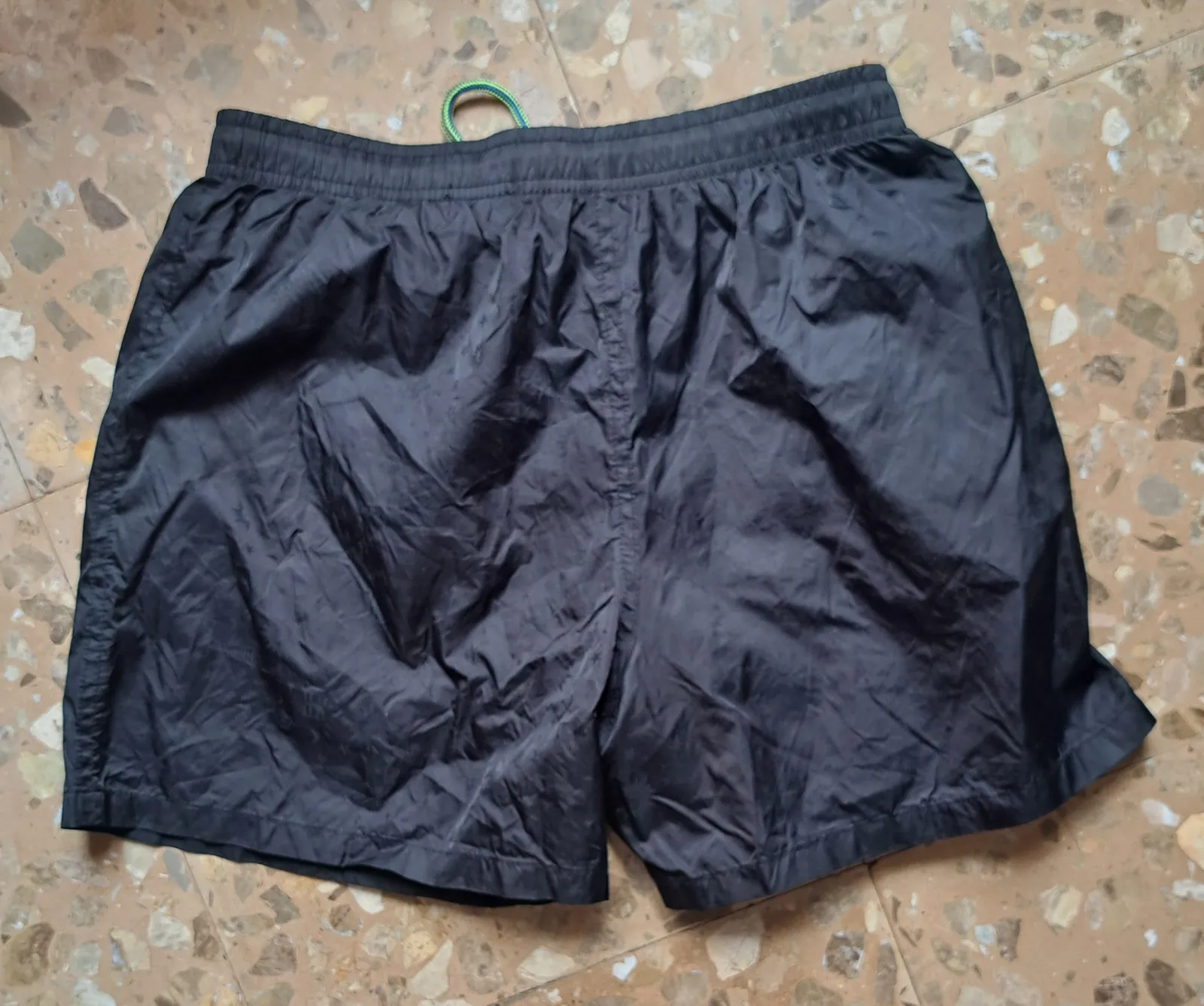 Pantalones cortos de nylon azul marino 7