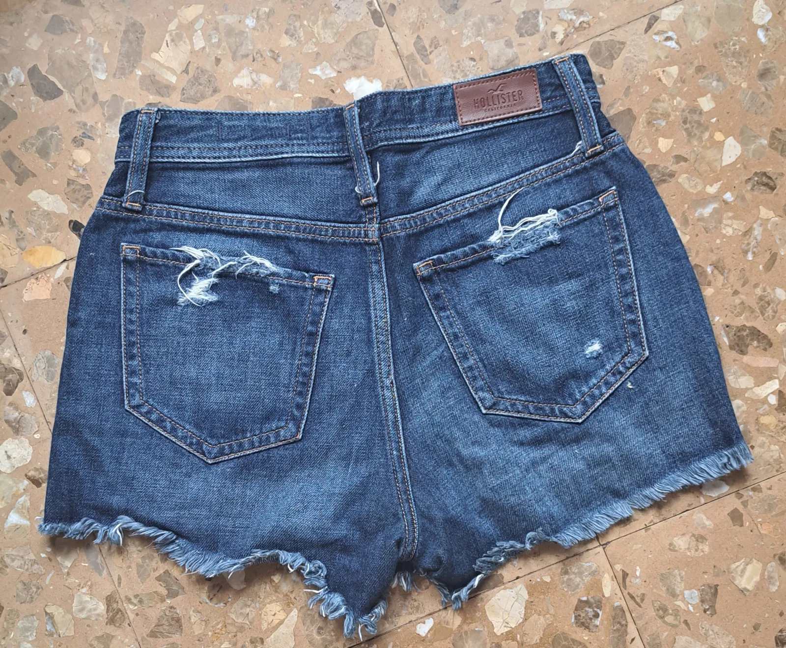 Pantalones cortos vaqueros rotos azul 8