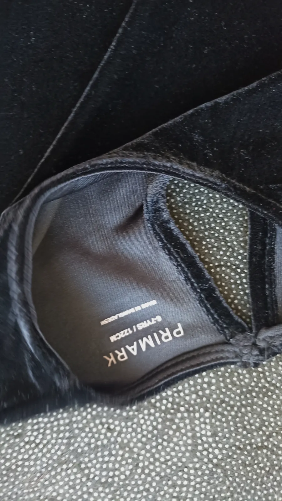 ensemble velours noir fille 6/7ans – Primark – taille 7 ans 3