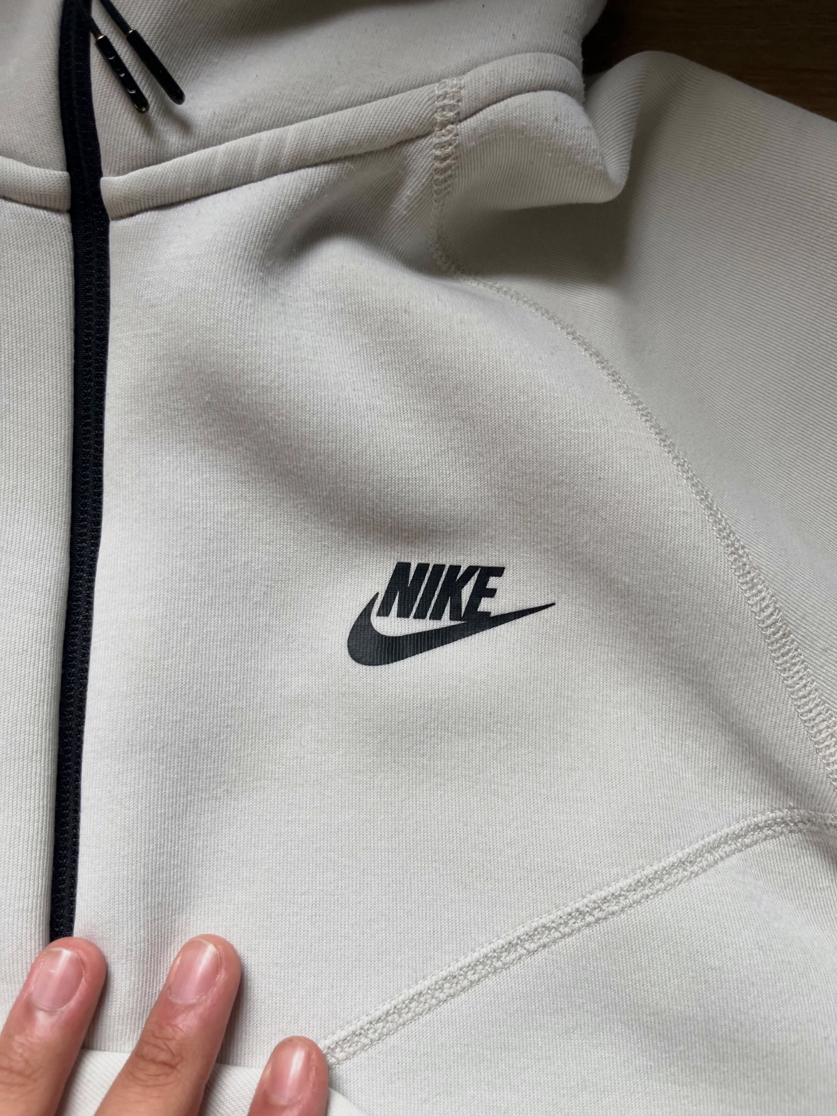 Haut Nike tech  – Nike – taille M 4