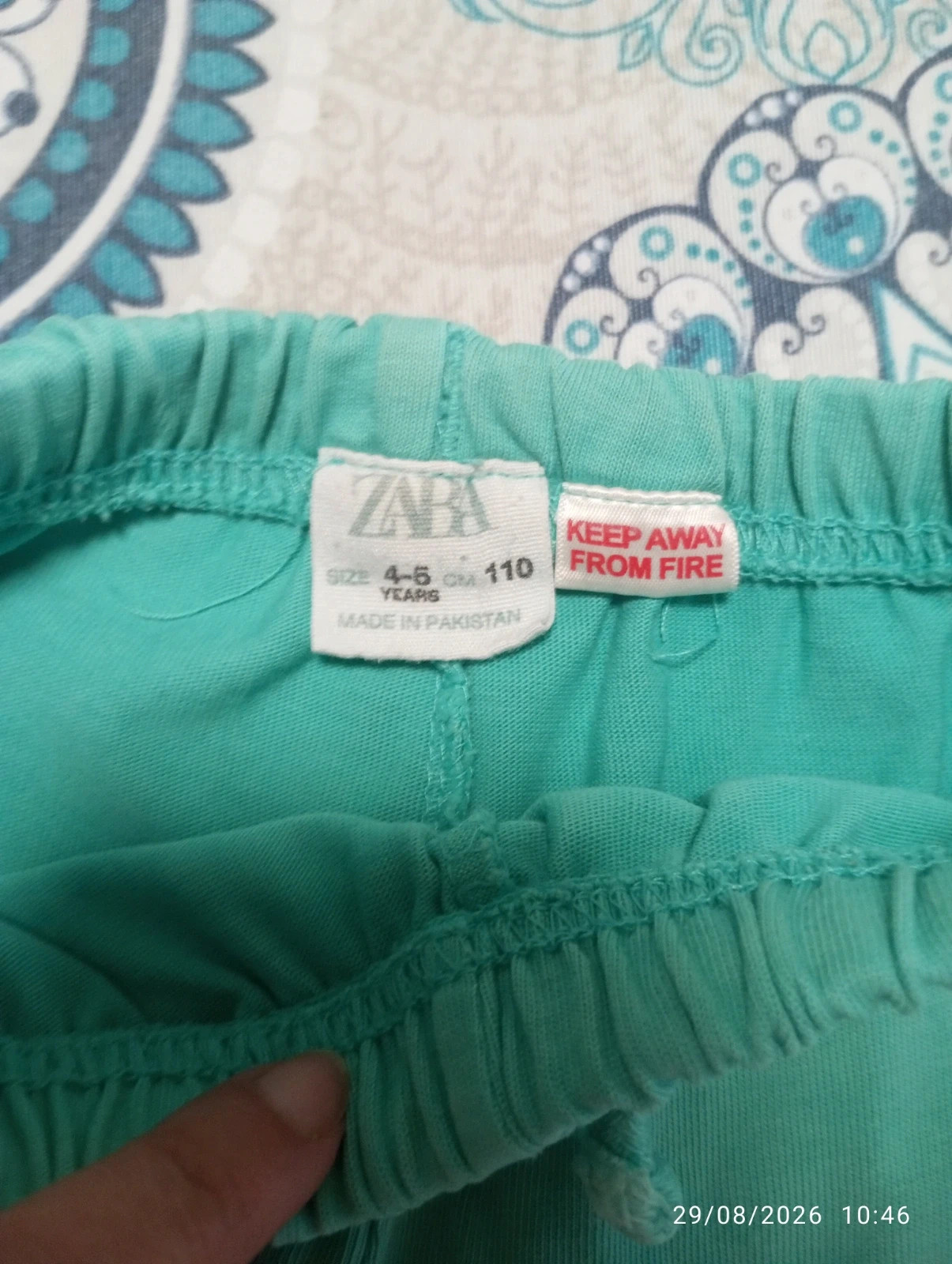 Shorts verde menta Zara Kids (Talla 110) – Zara – taille 5 ans / 110 cm 2