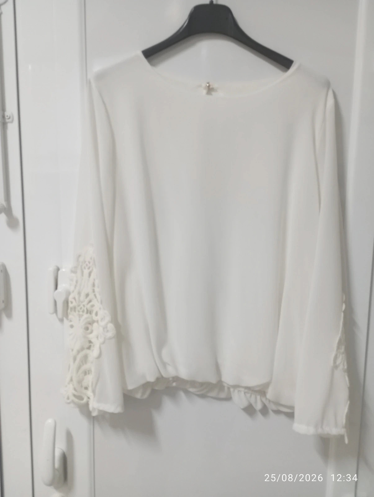 Blusa blanca fluida con mangas bordadas - Talla M – Made In Italy – taille M / 38 / 10