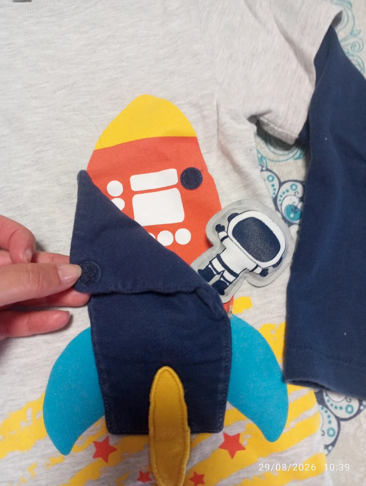 🚀 Camiseta interactiva Cohete Espacial de Tuc Tuc! – Tuc Tuc – taille 4 ans / 104 cm 2