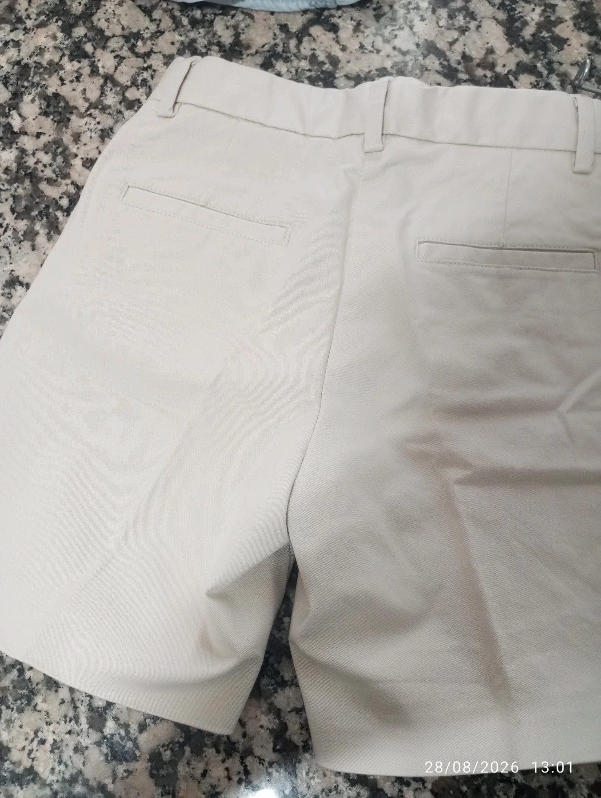Bermuda / Pantalón corto Gocco NUEVO – Gocco – taille 7 ans / 122 cm 2
