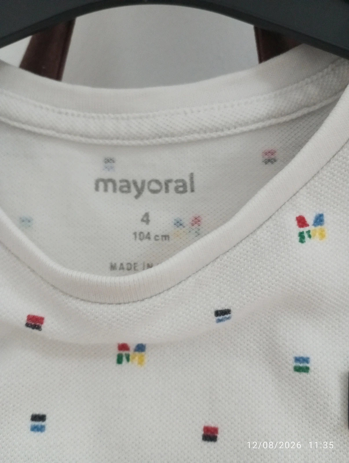 Preciosa camiseta blanca de Mayoral - Talla 4 (104 cm) – Mayoral – taille 4 ans / 104 cm 3