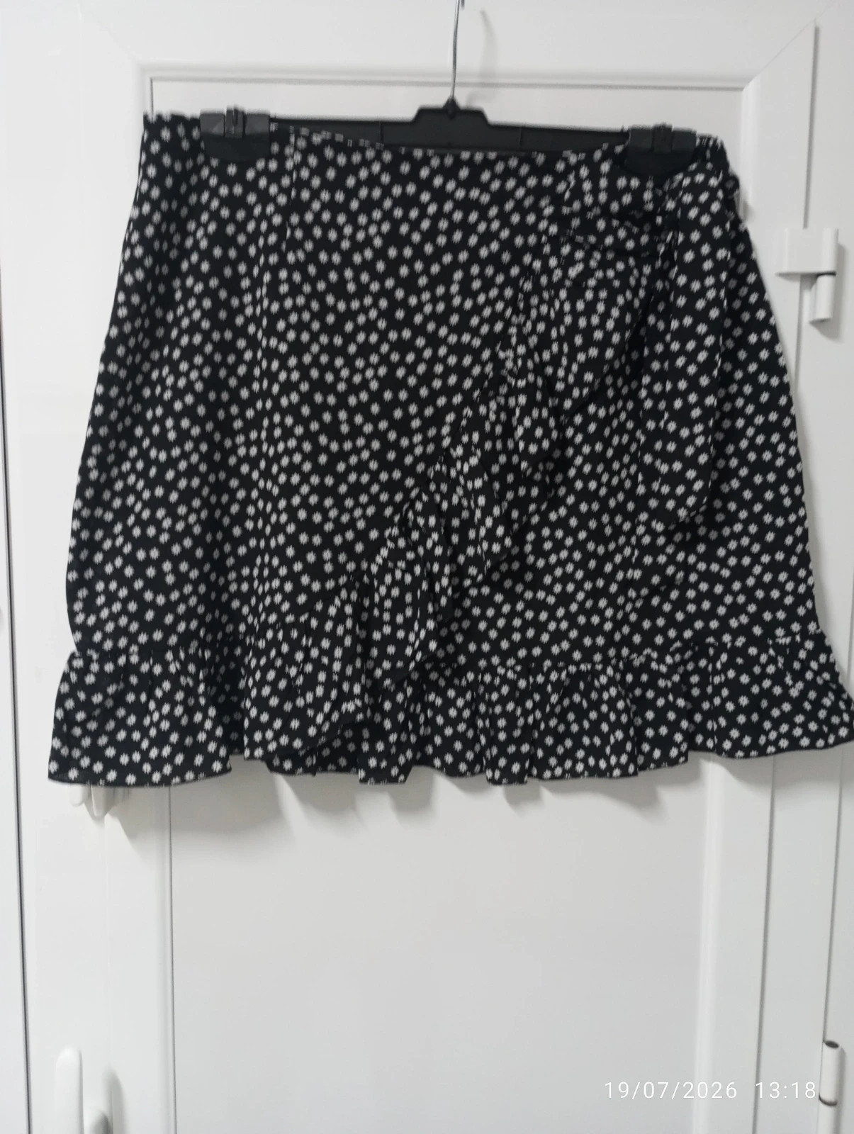Minifalda de flores SHEIN (Talla XL) - Nueva sin estrenar! – Shein – taille XL / 42 / 14