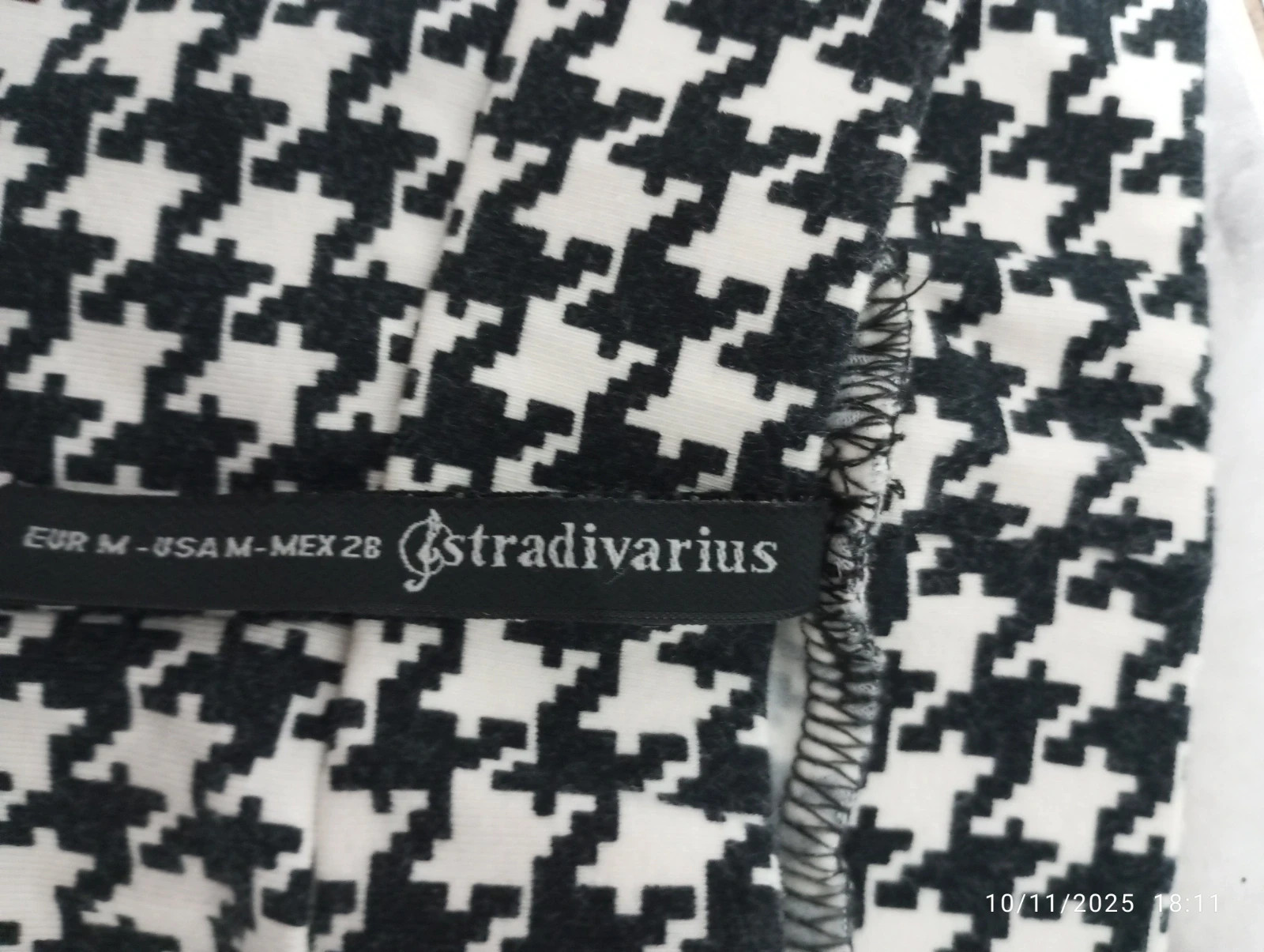 Leggings Pata de Gallo Stradivarius - NUEVOS! – Stradivarius – taille M / 38 / 10 2