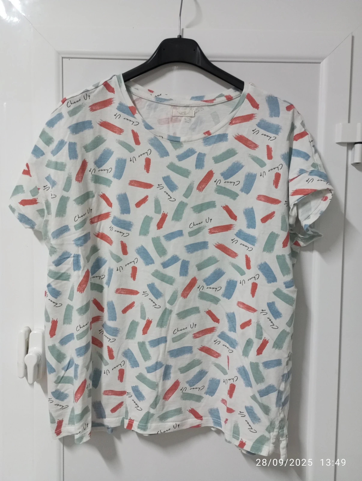 Camiseta "Cheer Up" 🌈 Estampado Artístico Talla L – Unit – taille L / 40 / 12