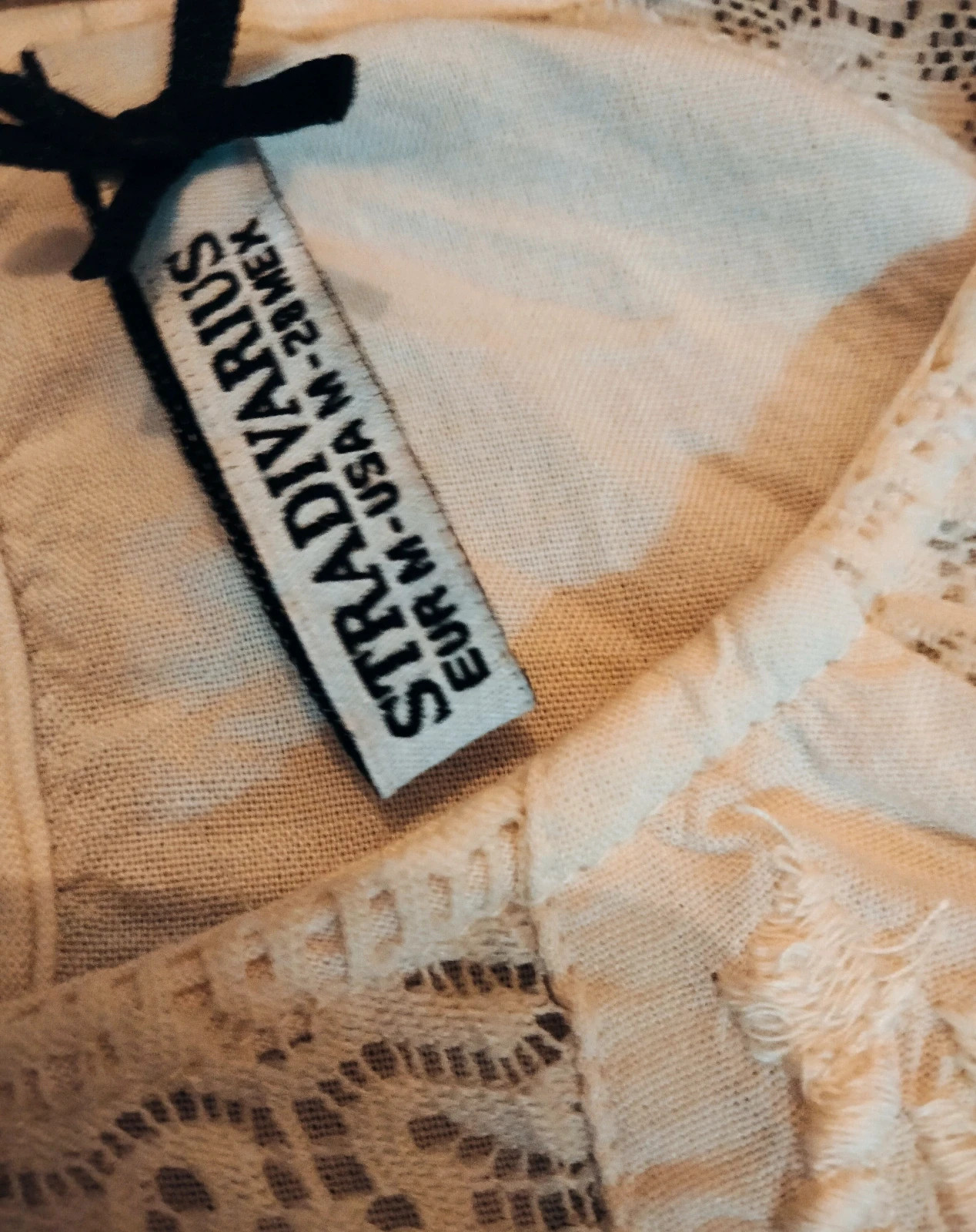 Blusa Romántica Boho-Chic de Stradivarius – Stradivarius – taille M / 38 / 10 3