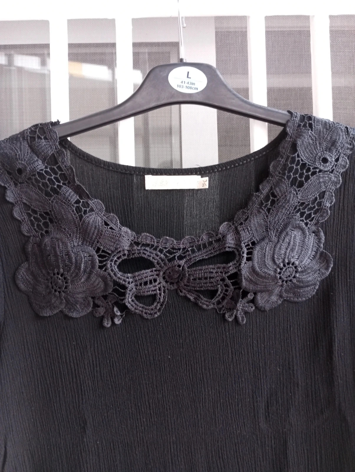 Blusa negra boho con escote de encaje guipur / Talla M-L – Italy Moda – taille M / 38 / 10 2